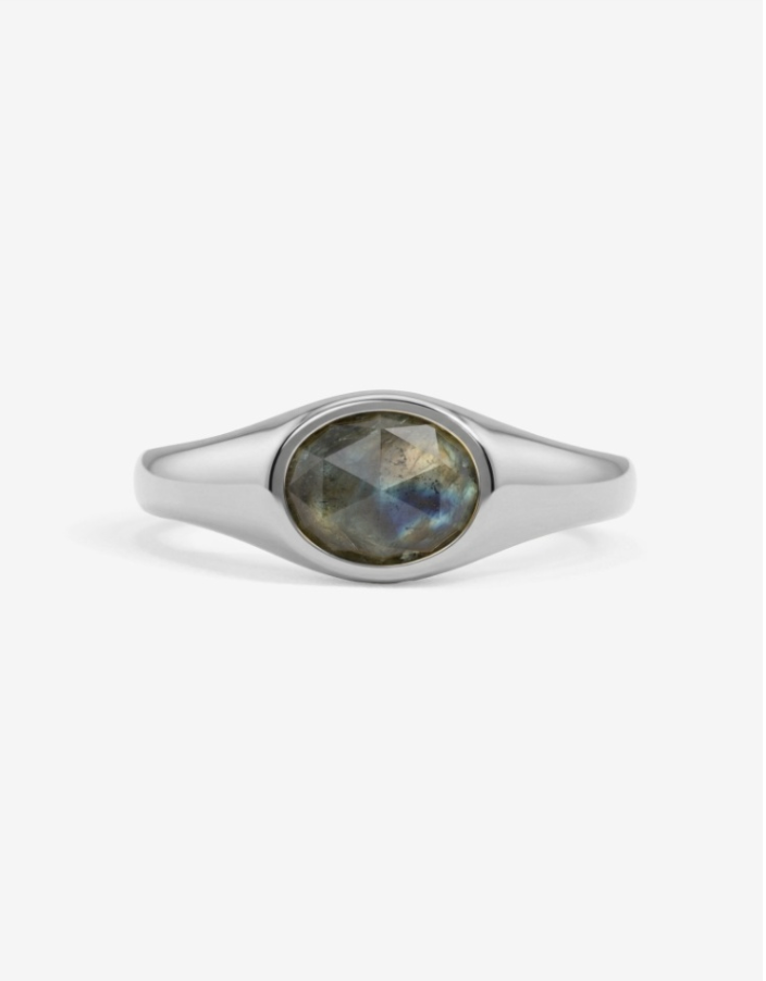 She's a Boss Signet Ring