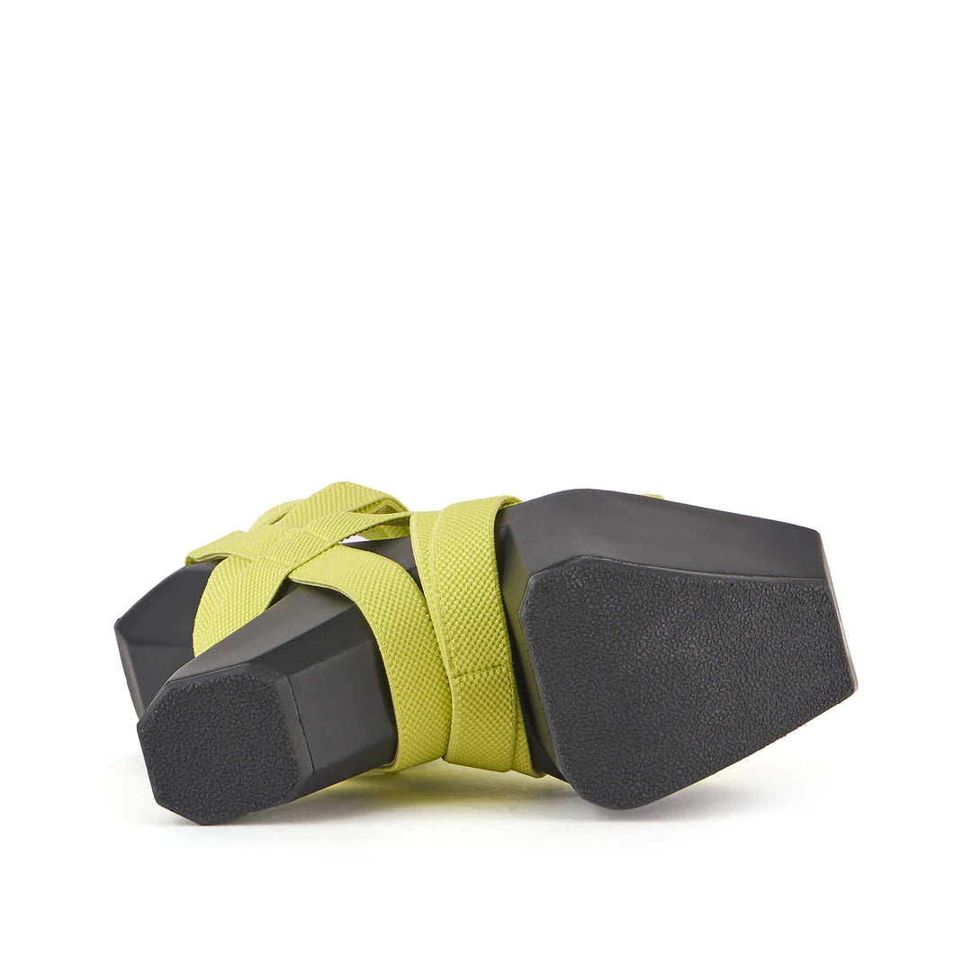 Boulder Bondage