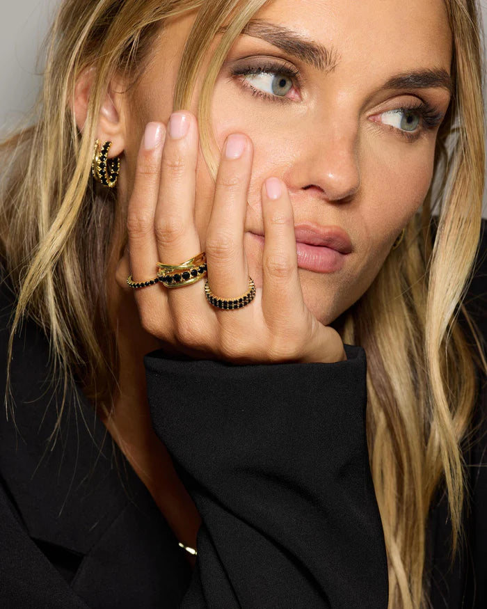 The Baby Heiress Ring, Gold|Black Diamondettes