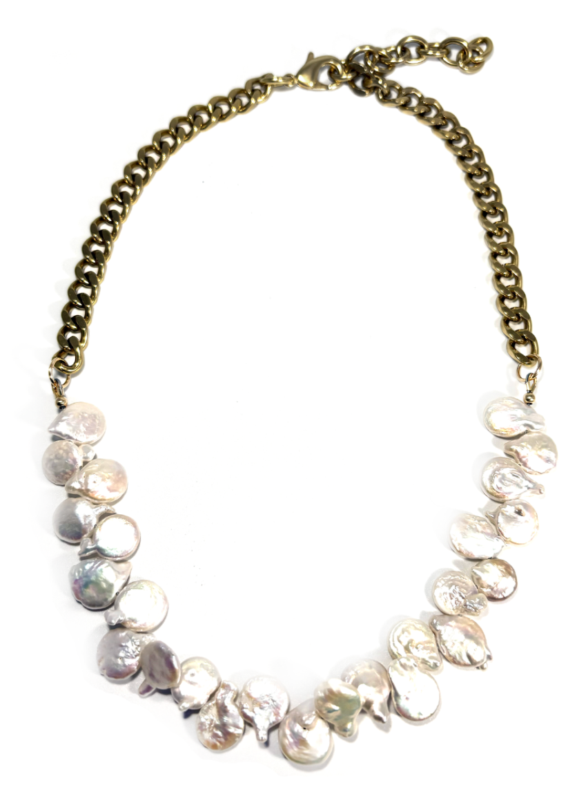 PEARL PETALS & CURB NECKLACE (LIMITED-EDITION)
