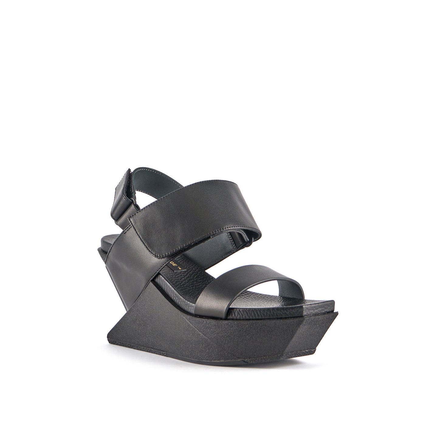 DELTA WEDGE SANDAL